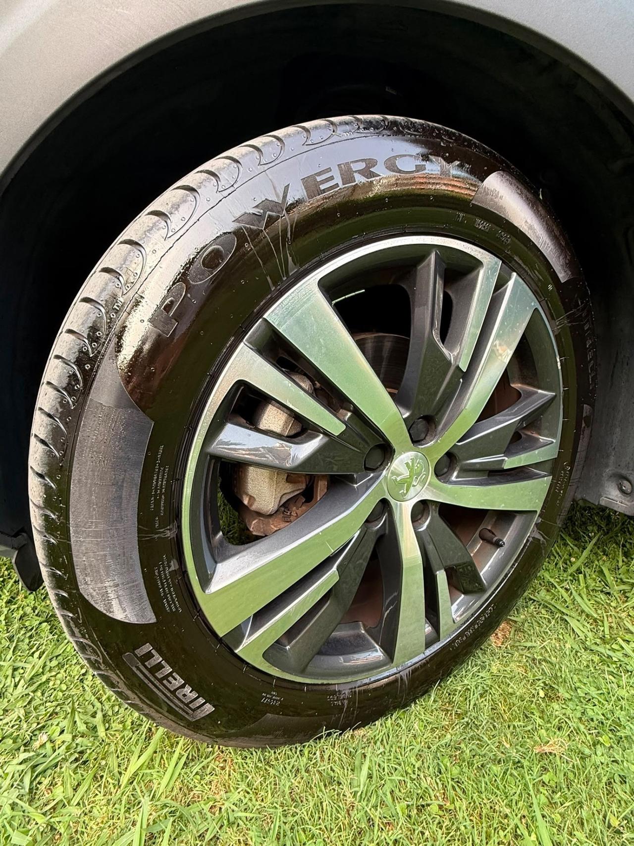 Peugeot 3008 1.5 diesel anno 2022 uni proprietario
