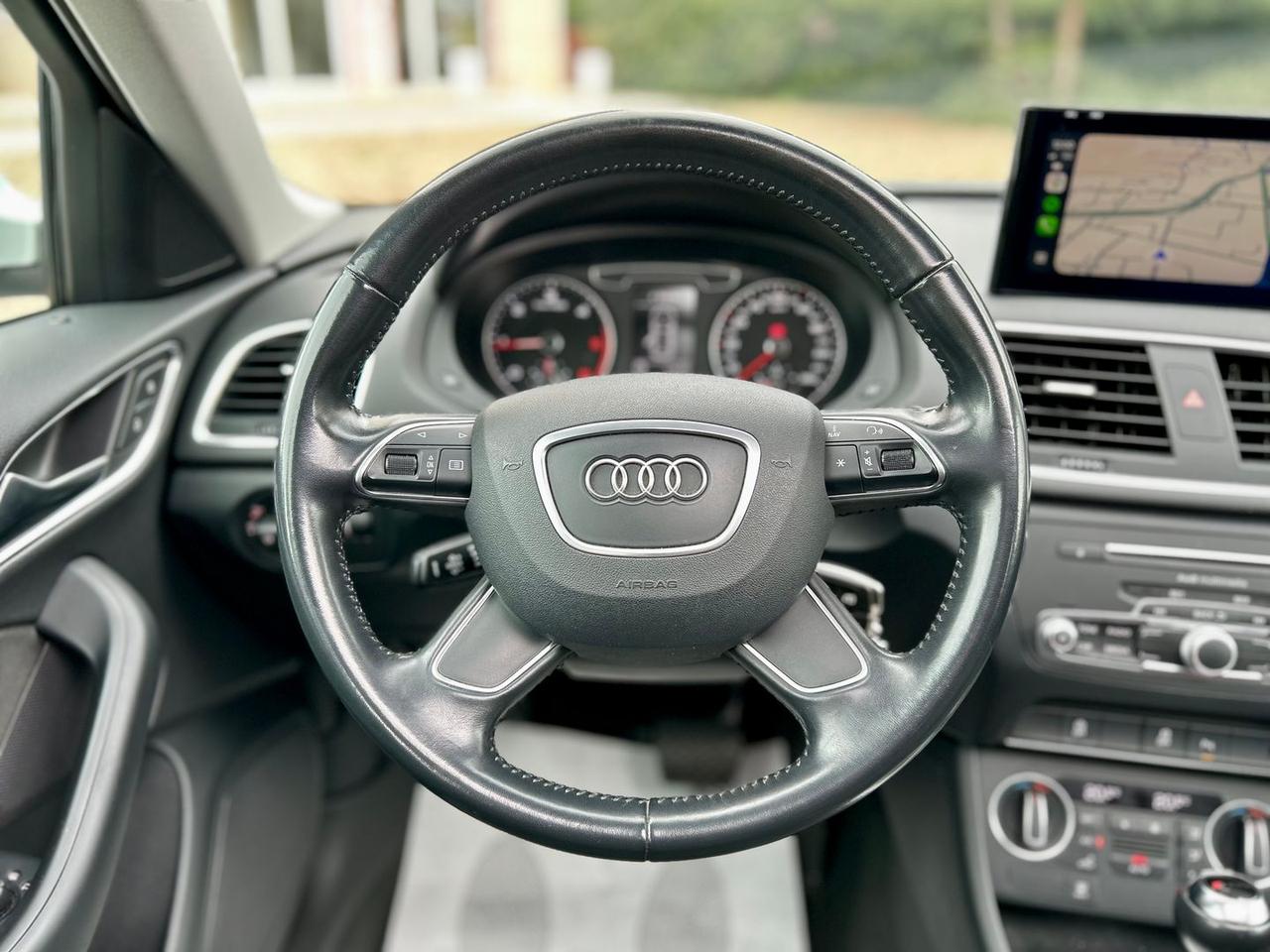 Audi Q3 2.0 TDI Business #10100