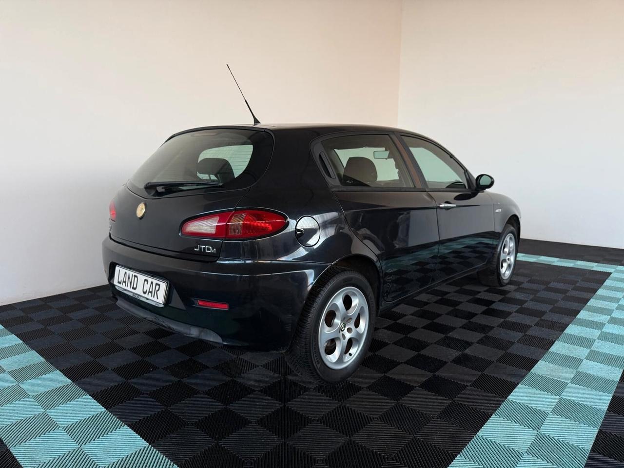 Alfa Romeo 147 1.9 JTD M-JET 16V 5P Progression