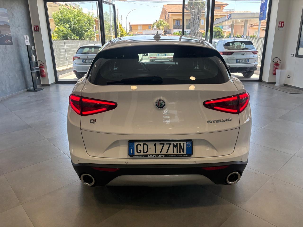 Alfa Romeo Stelvio 2.2 Turbodiesel 190 CV AT8 Q4 Business