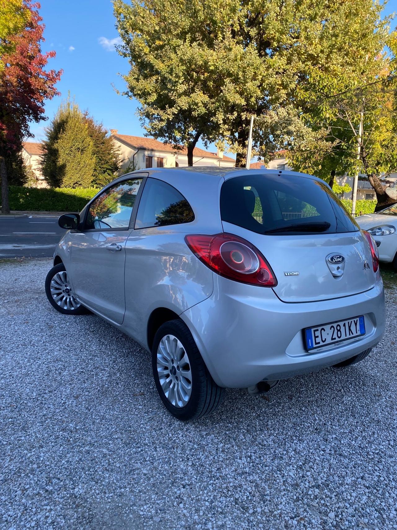 Ford Ka 1.3 TDCi 75CV Titanium