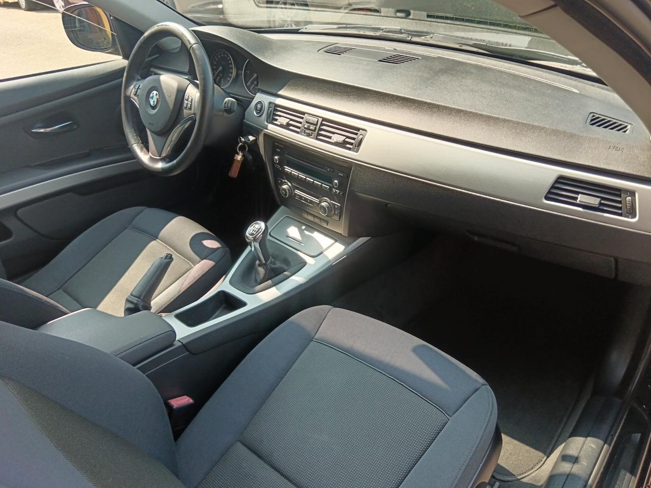 Bmw 320 2.0 184CV E92 COUPE' - 2012