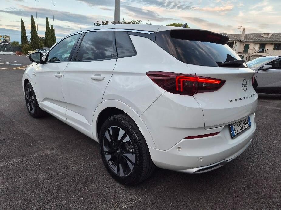 Opel Grandland 1.5 diesel Ecotec aut. Business Elegance