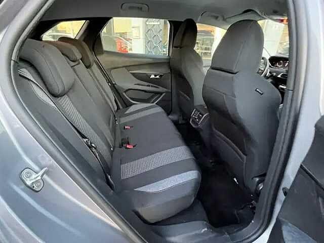 Peugeot 3008 COMBI N1 1.5 BHDi 130cv EAT8 ACTIVE BUSINESS Usato