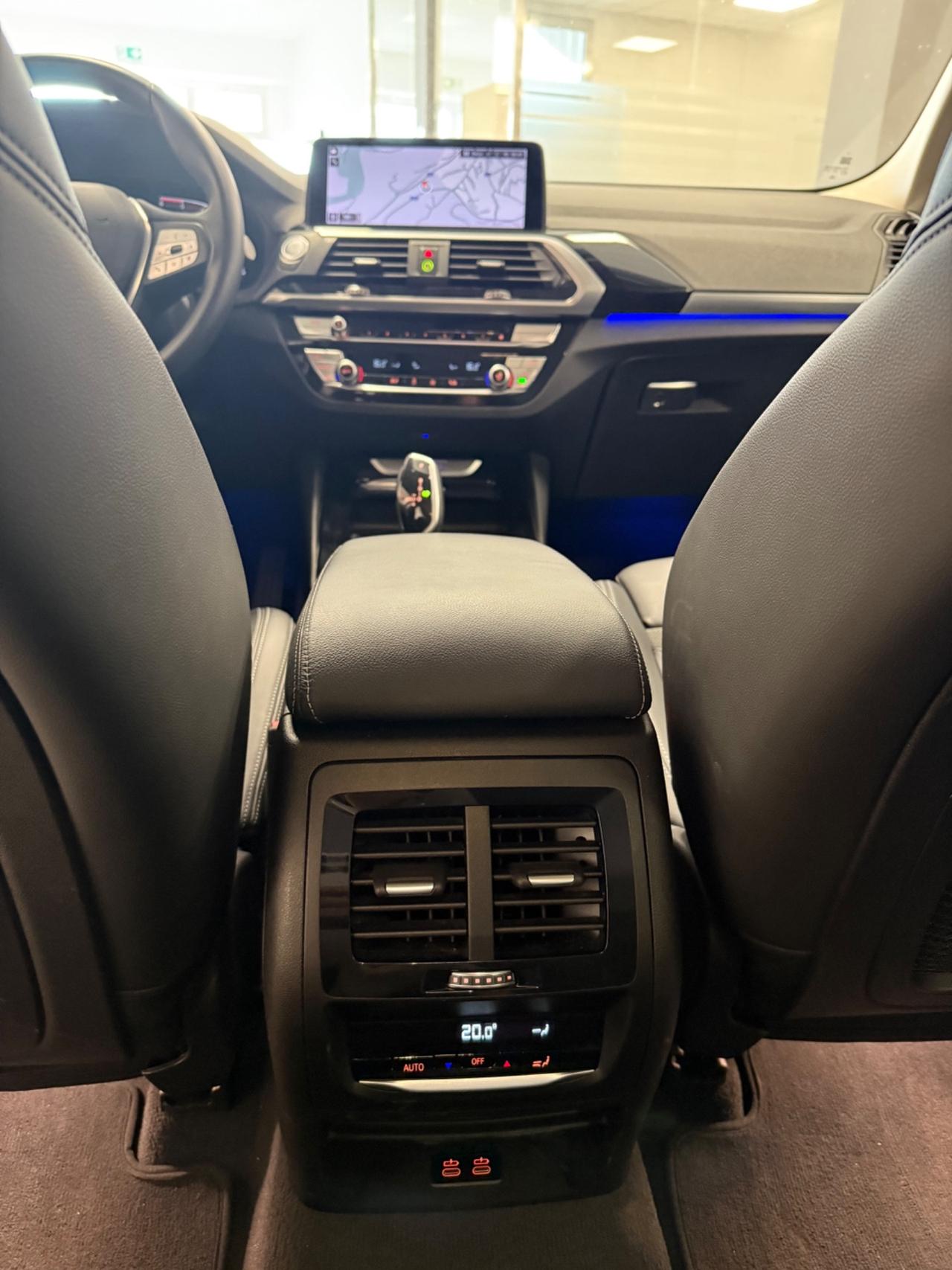 Bmw X3 sDrive18d 48V xLine