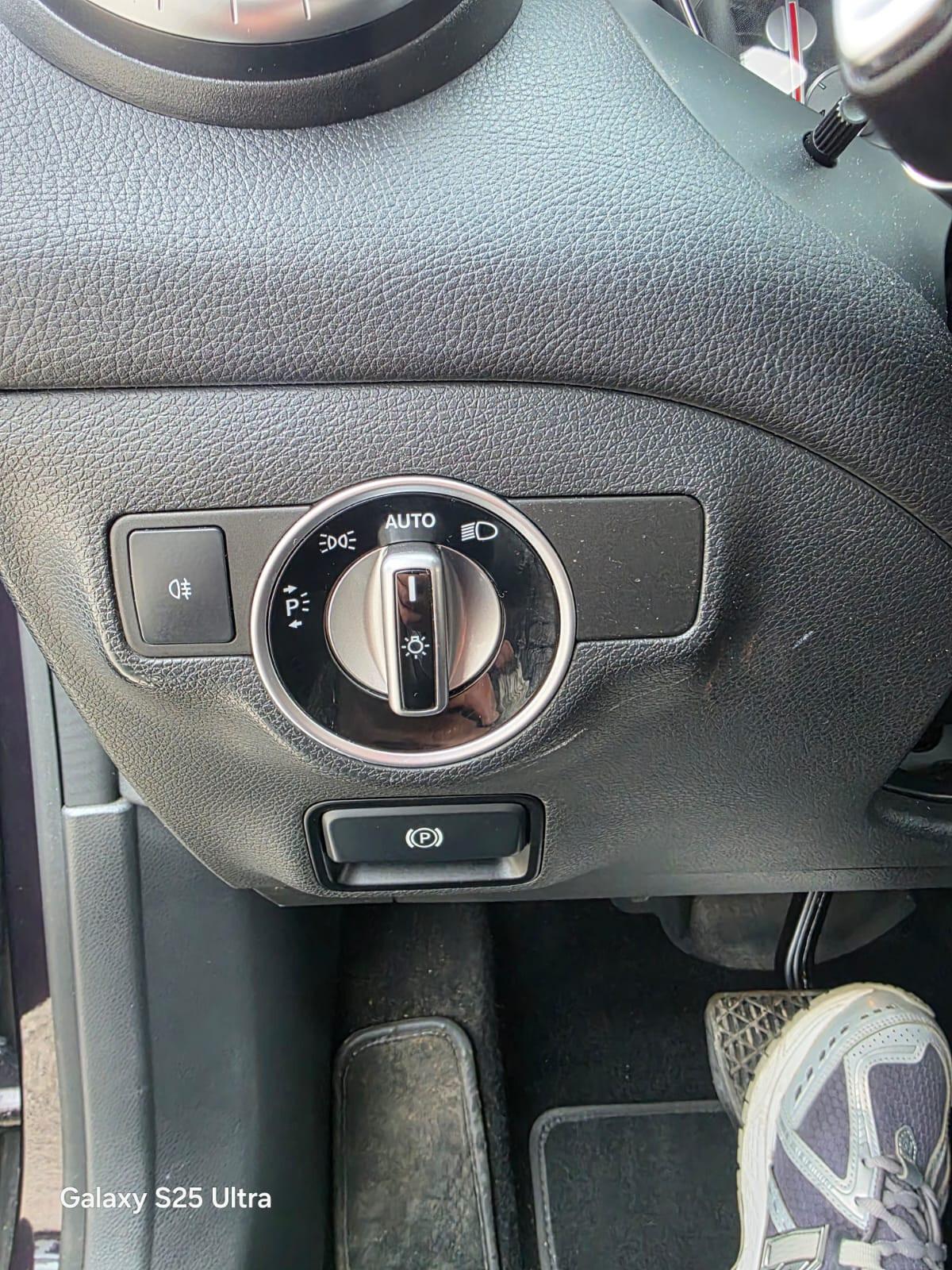 Mercedes CLA 200 CDI S.W. Automatic Premium Dark Night