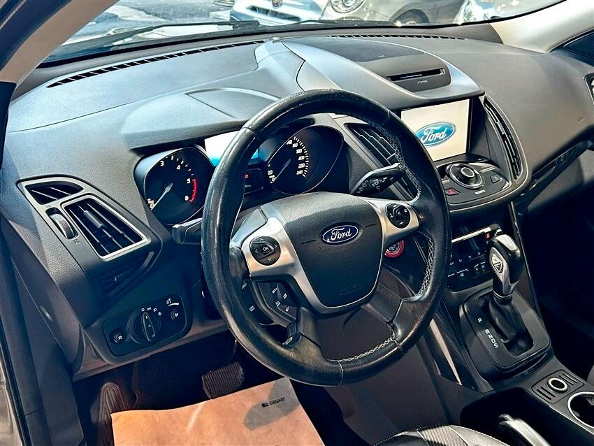 Ford Kuga 2.0 TDCI 180 CV S&S 4WD ST-Line
