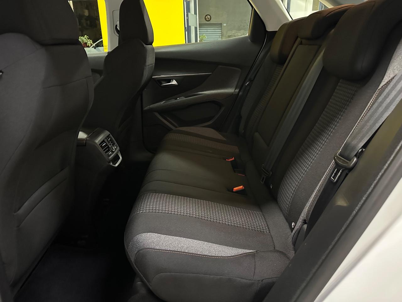 Peugeot 3008 BlueHDi 130 S&S Allure