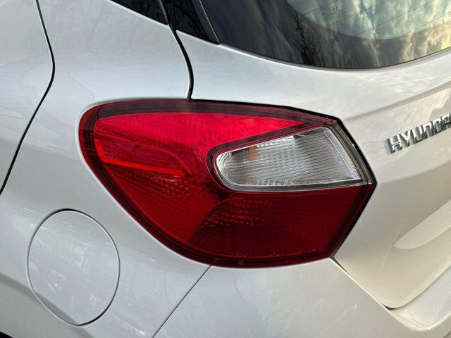 HYUNDAI i10 1.0 MPI Tech