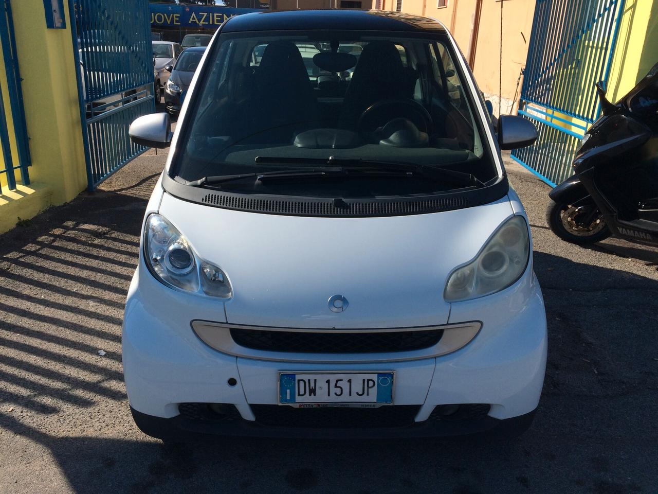 2009 Smart ForTwo 1000 62 kW coupé passion tagliandata !!