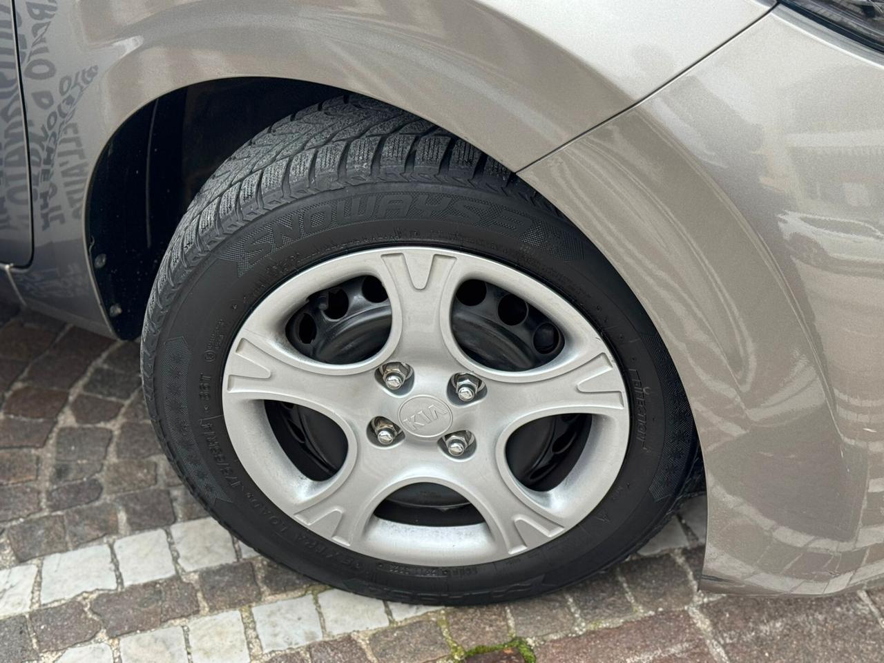 Kia Picanto 1.0 12V EcoGPL 5 porte Cool