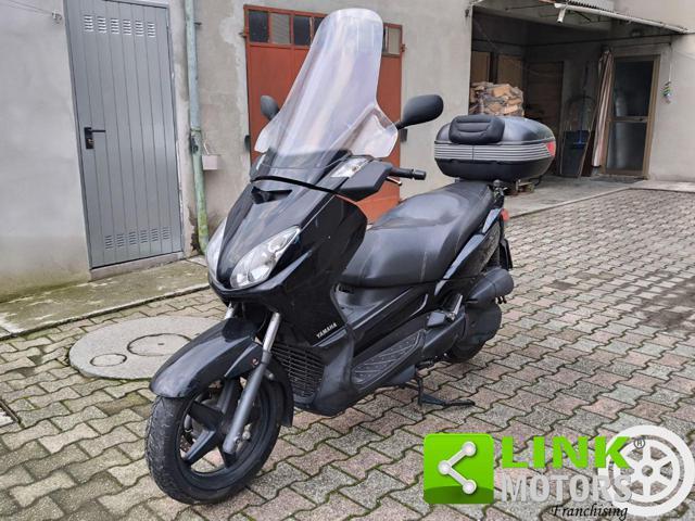 YAMAHA X-Max 125 i