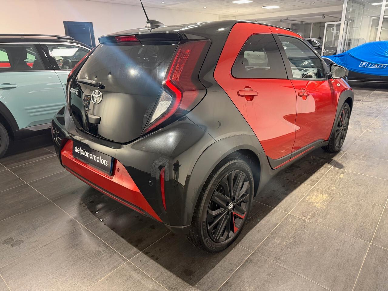 Toyota Aygo X 1.0 VVT-i 72 CV 5 porte Lounge S-CVT