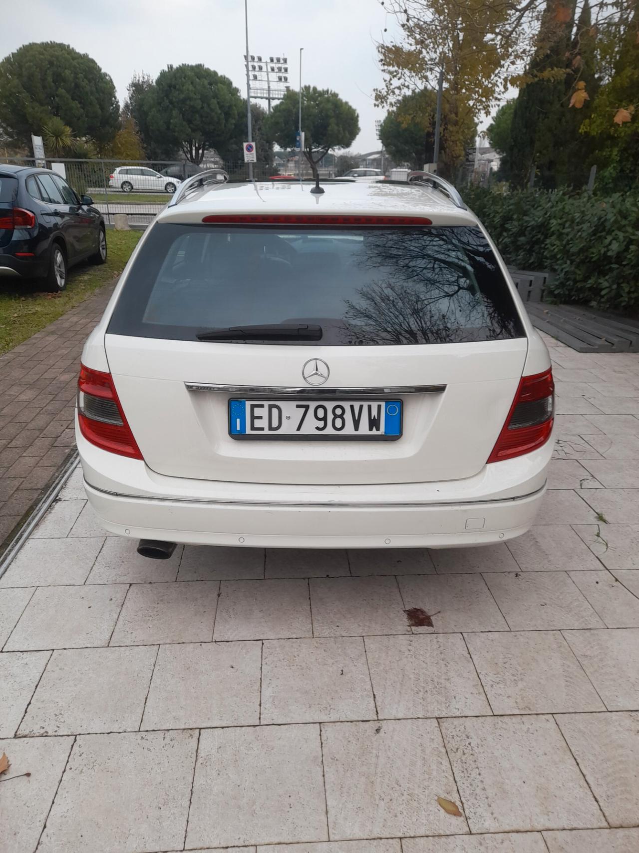 MercedesC 220 CDI S.W. BlueEFFICIENCY Elegance AUTOMATICA