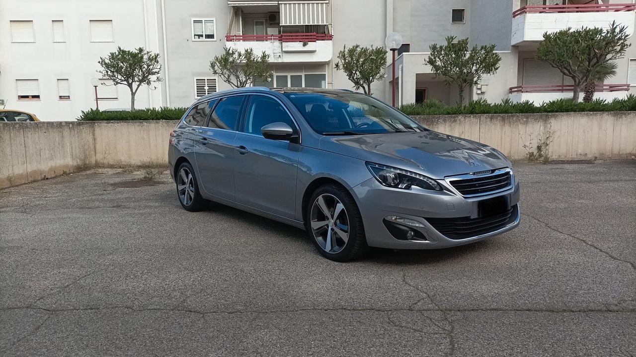 Peugeot 308 BlueHDi 120 S&S SW Allure