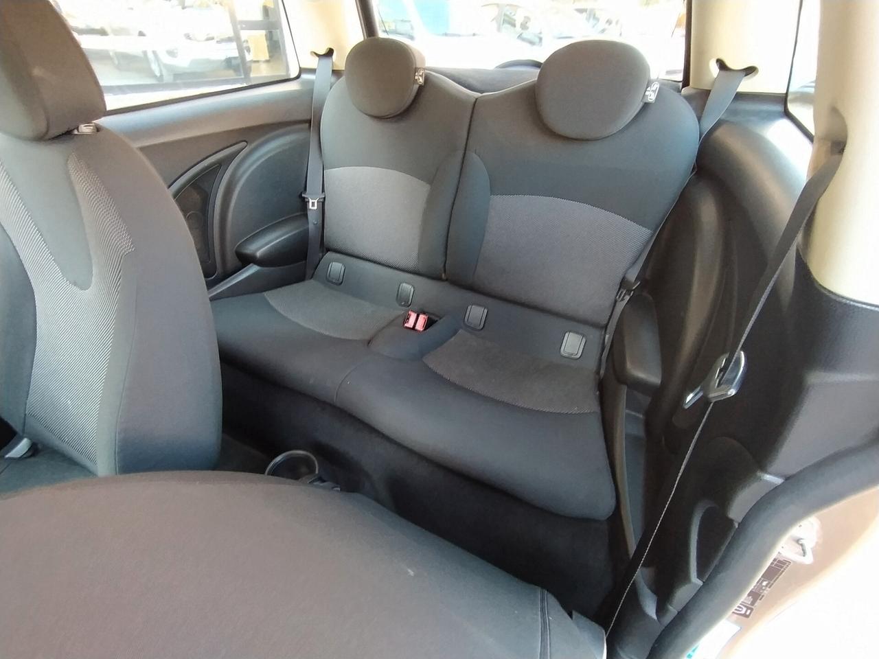 Mini 1.6 16V One (55kW) Neopatentati