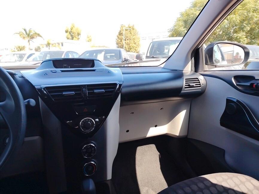 Toyota iQ 1.0 CVT Trend
