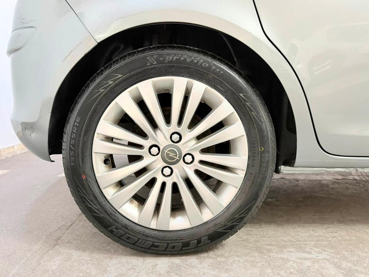 Opel Corsa 1.3 CDTI 75CV F.AP. 5 porte Cosmo