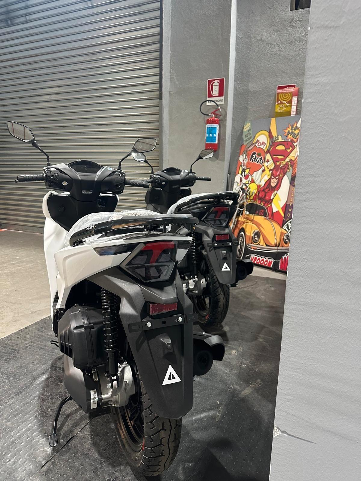 Tnt XCS 125 xcs