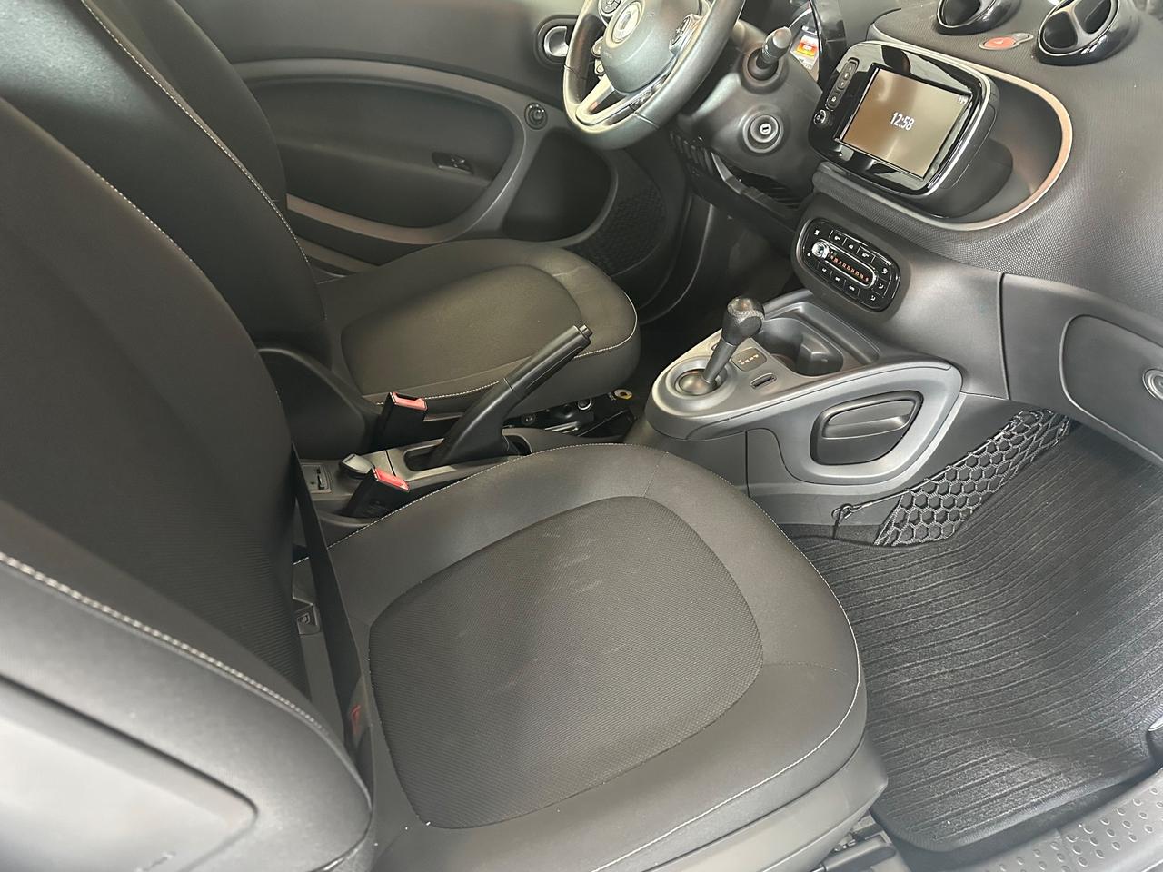 Smart ForTwo 70 1.0 twinamic BRABUS Style