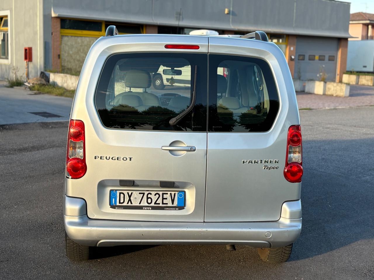 Peugeot Partner Tepee 1.6 HDi 110CV NEOPATENTATI