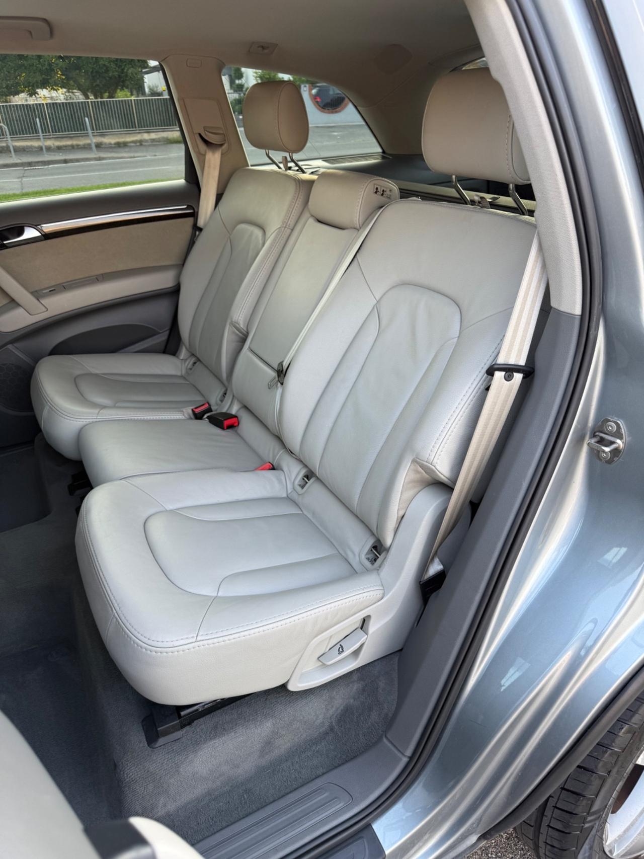 Audi Q7 3.0 V6 TDI 240 CV quattro tiptronic Advanced*Navi*Xenon*Pelle