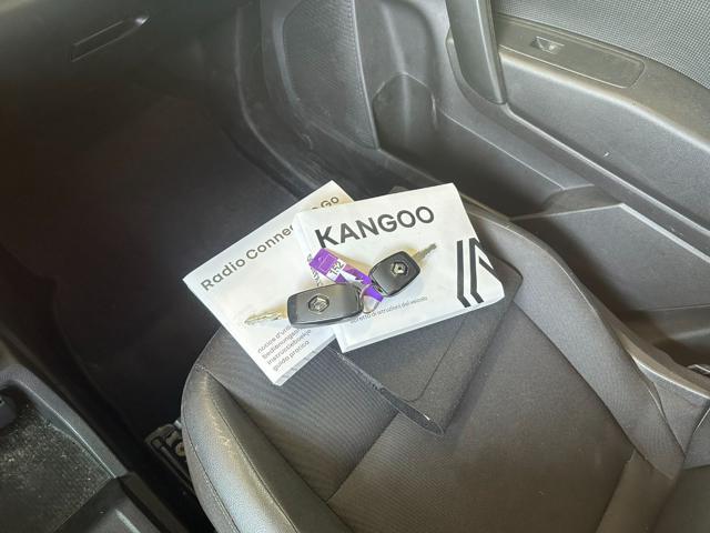 RENAULT Kangoo 1.5 BLUE DCI 115CV AUTHENTIC