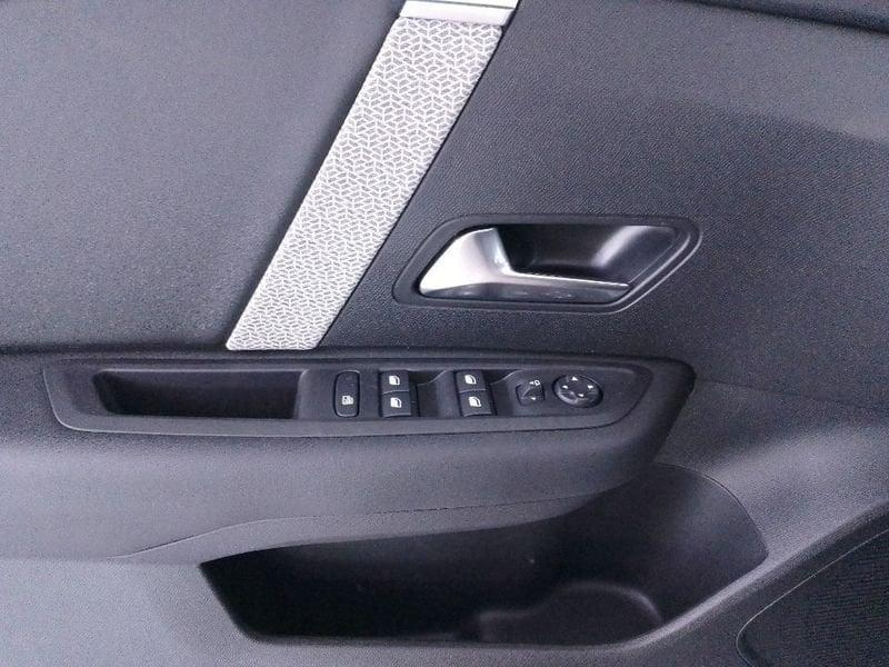 Citroën C4 1.2 puretech Plus s&s 130cv