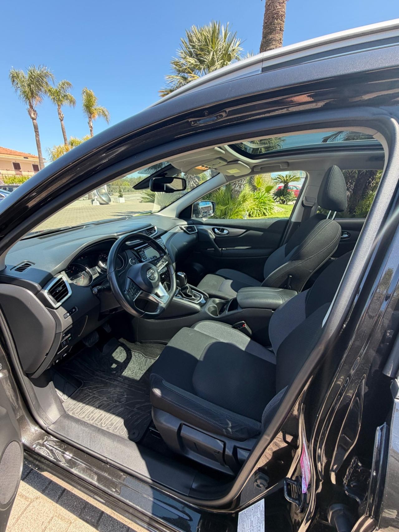 Nissan Qashqai 1.5 dCi Tekna