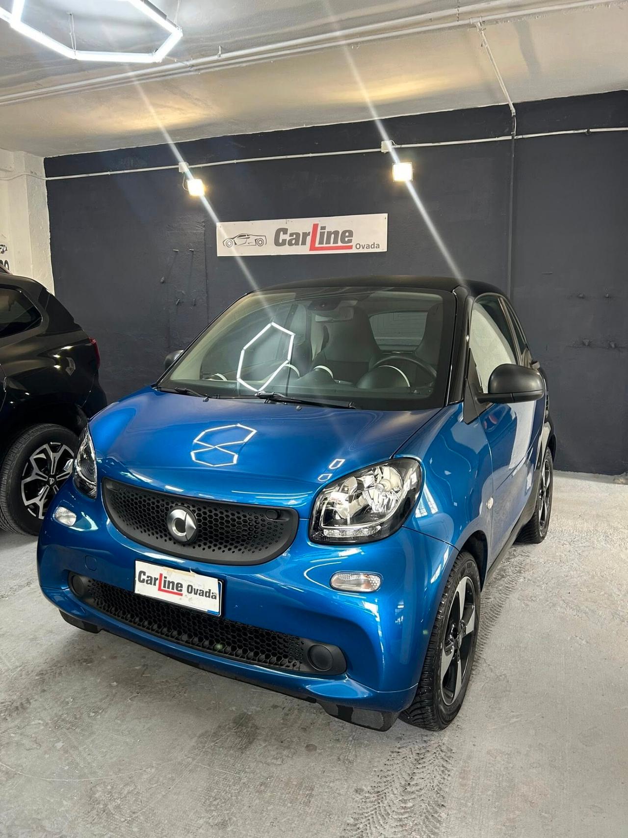 Smart ForTwo 70 1.0 SOLO 67.000KM - 2019