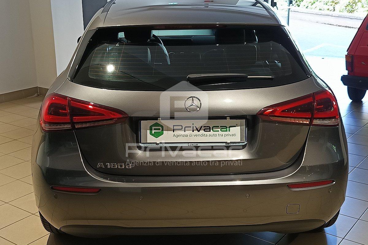 MERCEDES A 180 d Automatic Business Extra