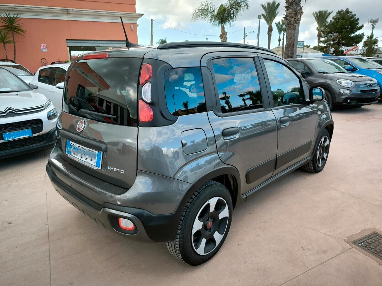 Fiat Panda Cross 1.0 FireFly S&S Hybrid