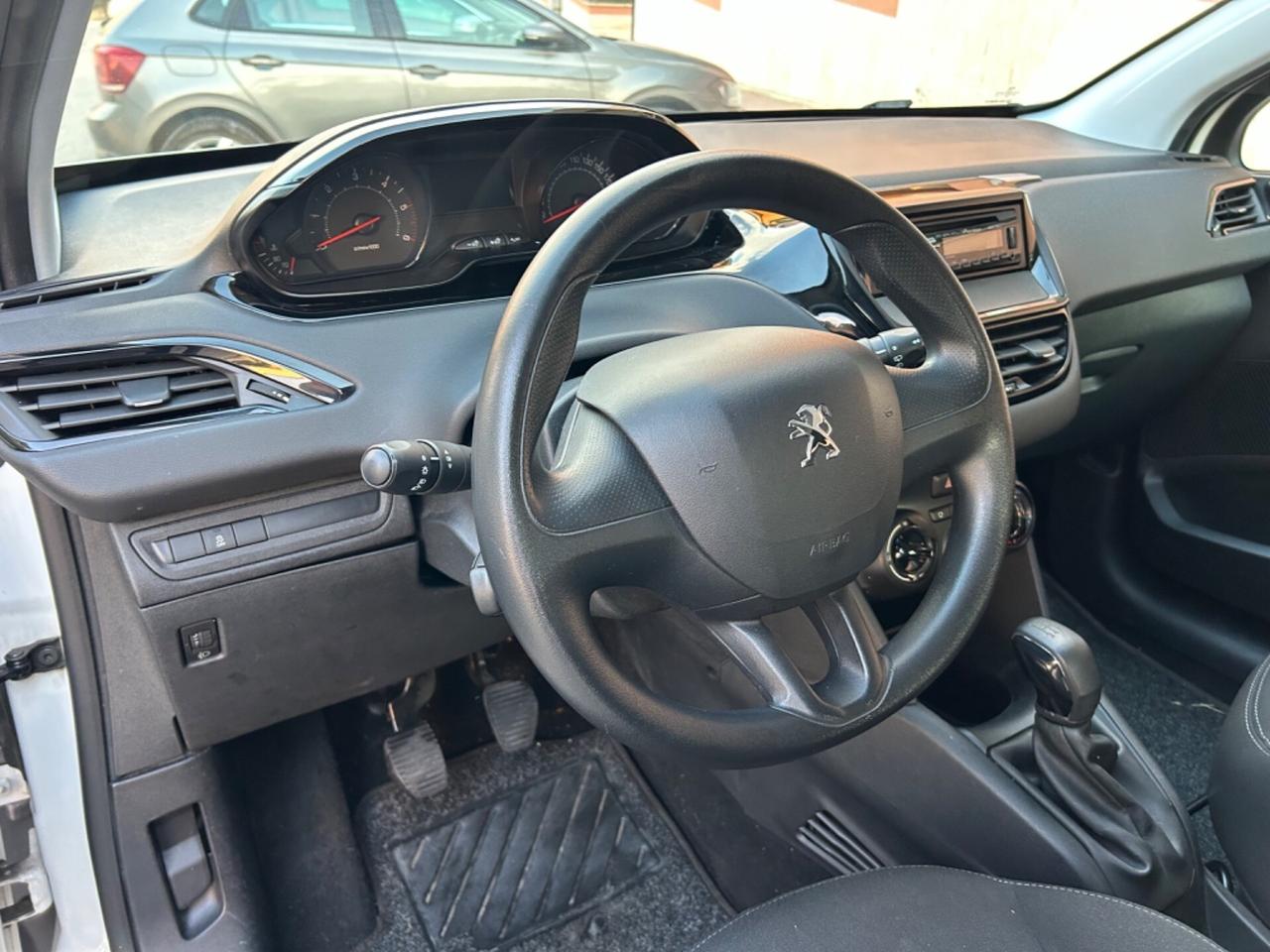 Peugeot 208 1.4 HDi ideale per neo patentati