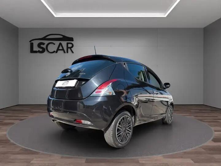 Lancia Ypsilon 1.0 FireFly 5 porte S&S Hybrid Gold UNIPRO -PROMO FINANZIAMENTO