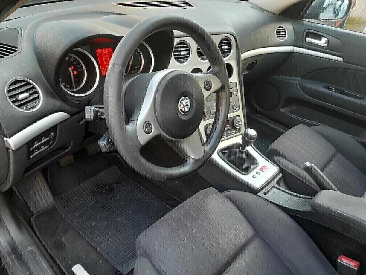 Alfa Romeo 159 1.8 GANCIO TRAINO