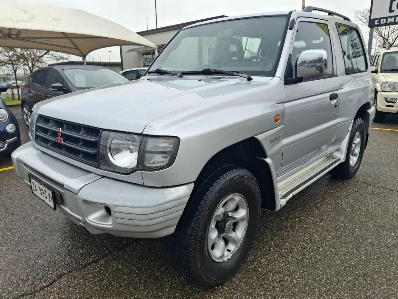 Mitsubishi Pajero 2.5 TDI Metal-top S.S. GLS Target