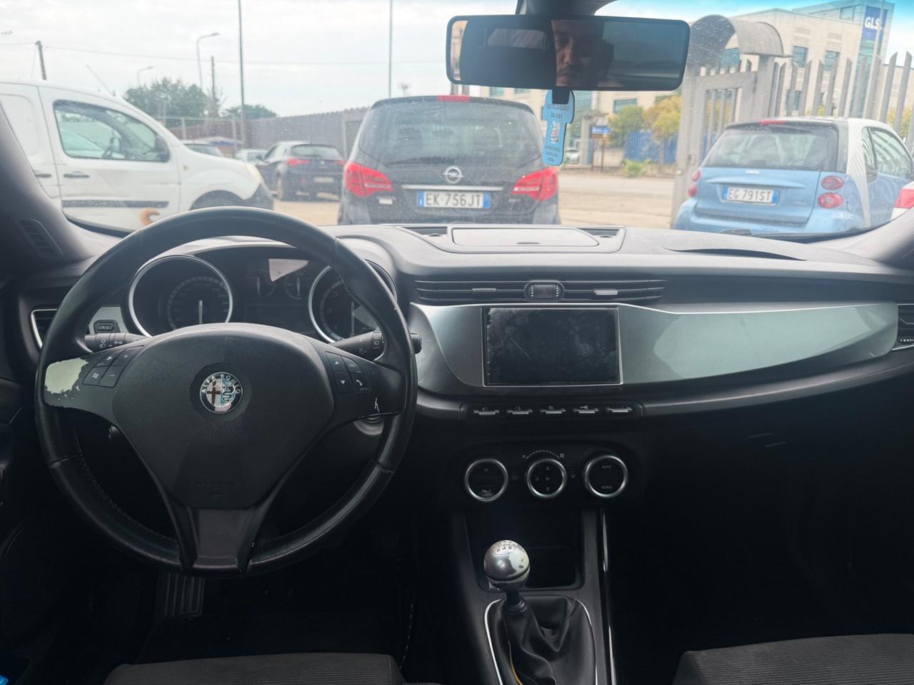 Alfa Romeo Giulietta 1.6 JTDm-2 105 CV Distinctive