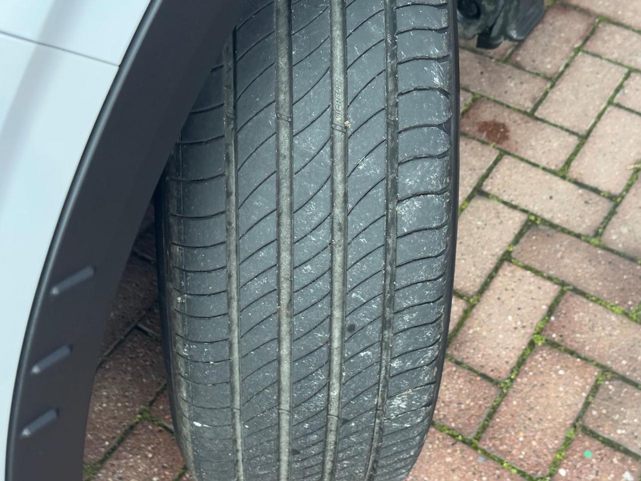 Peugeot 3008 Allure 1.2 136/145 MHEV #8709