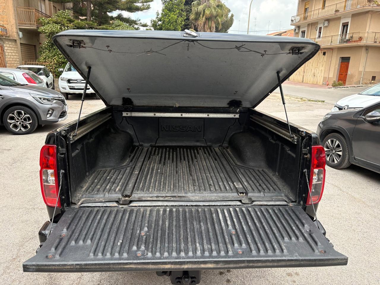 Nissan Navara 2.5 dCi 4 porte Double Cab Platinum