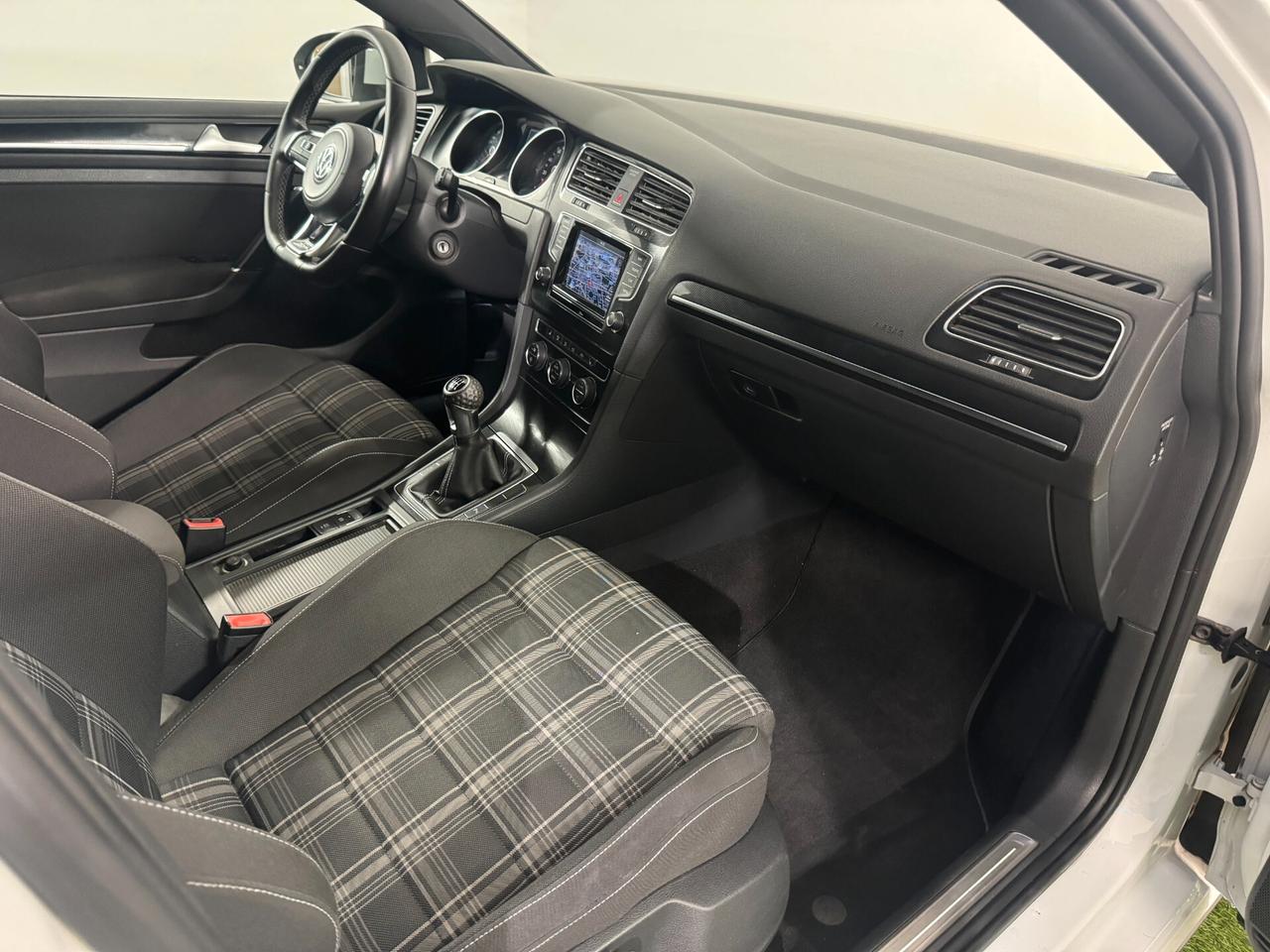 Golf GTD 2.0 TDI 5p. EURO6 1PROPRIETARIO