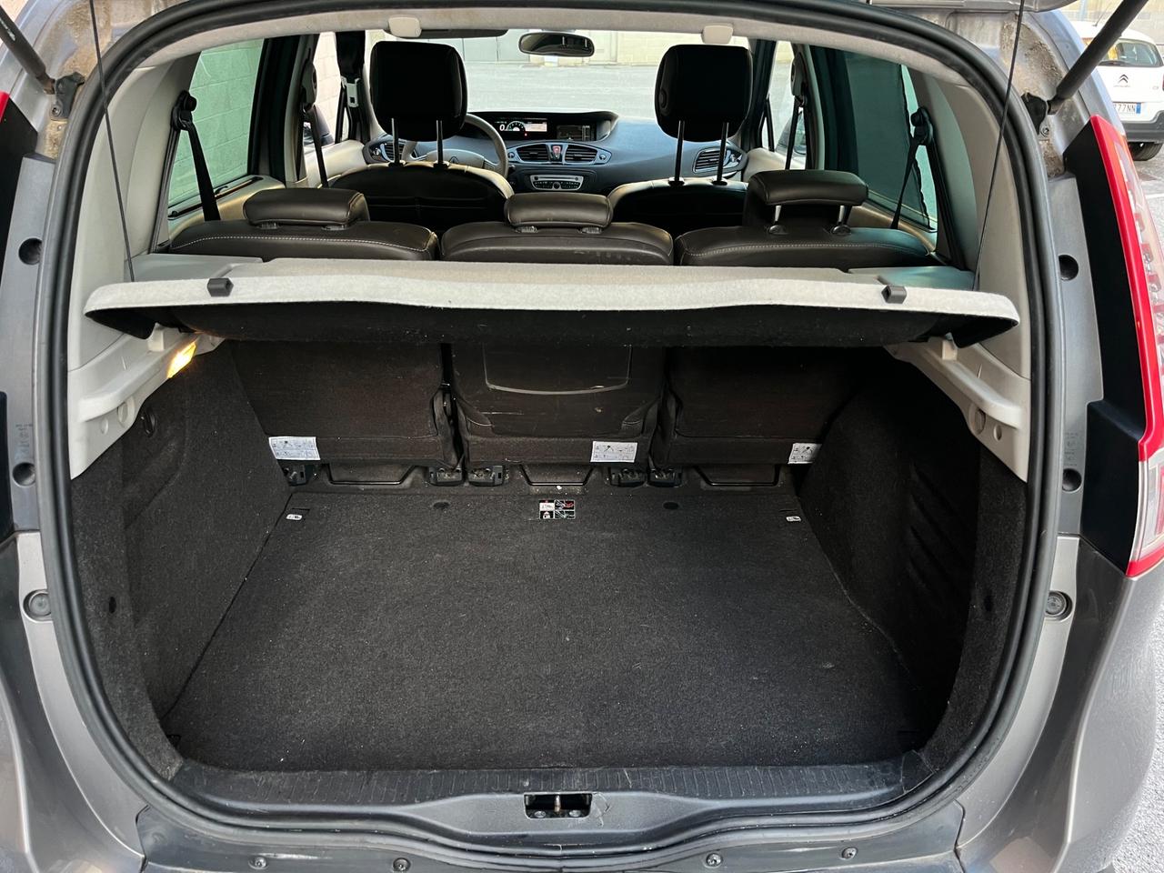 Renault Scénic X-mod 1.9 dCi 130CV