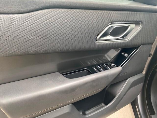 Land Rover Range Rover Velar Range Rover Velar 2.0D I4 240 CV R-Dynamic S