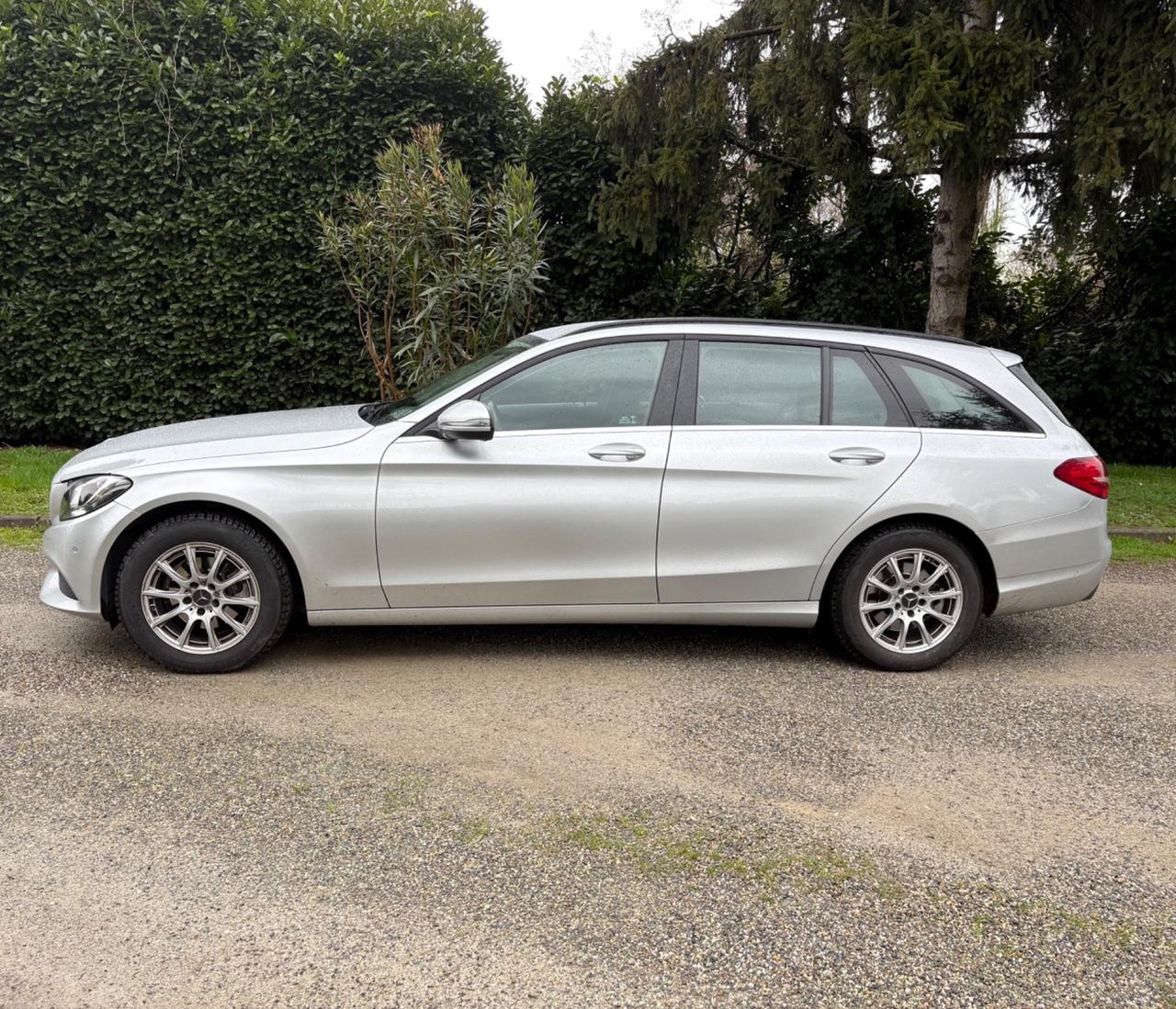 Mercedes-benz C200d Station Wagon 1.6 136cv Executive automatic