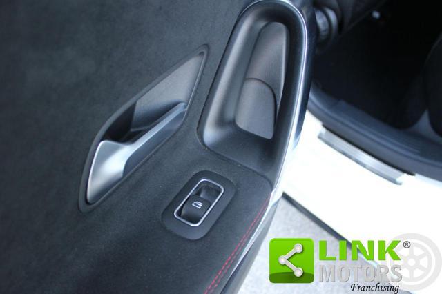 MERCEDES-BENZ A 250 AMG PREMIUM NIGHT EDITION