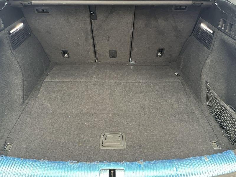 Audi Q5 40 TDI quattro S tronic Business