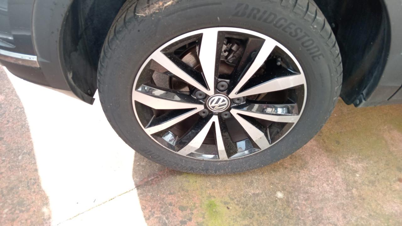 Volkswagen T-Roc 1.6 TDI SCR Style BlueMotion Technology