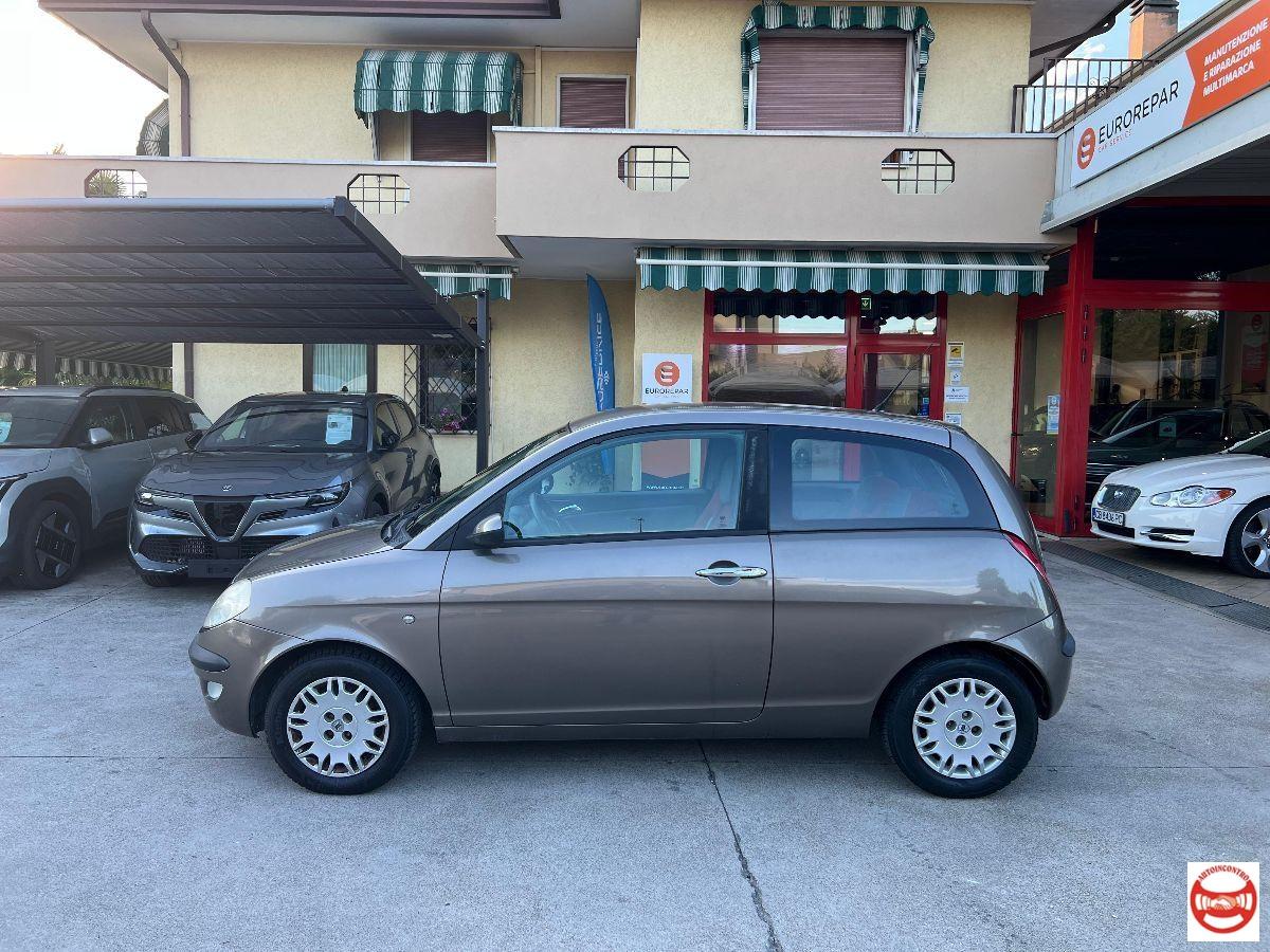 LANCIA - Ypsilon 1.2 8v Oro
