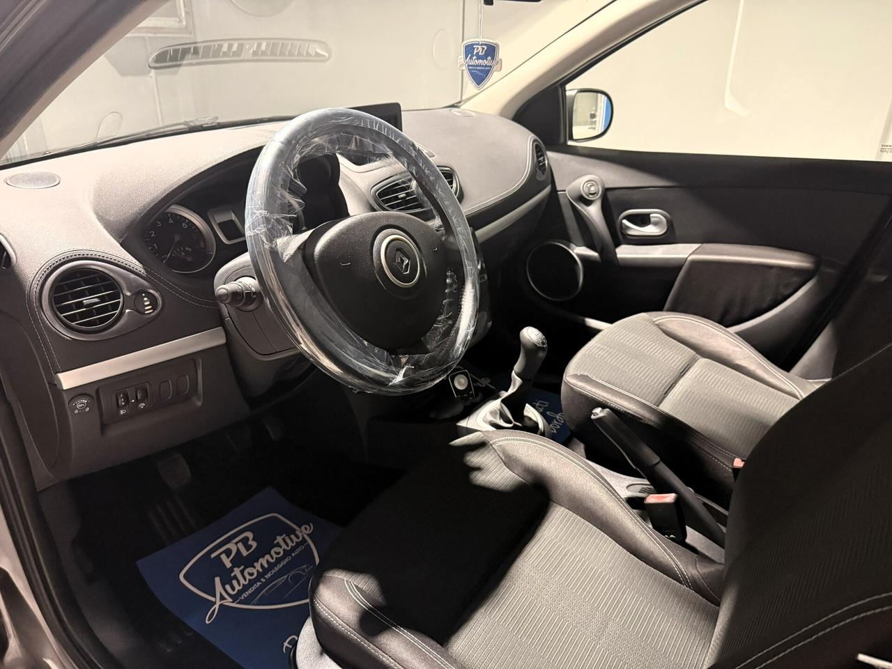 Renault Clio 1.2 16V GPL 20TH 5 PORTE UNICO PROPRIETARIO