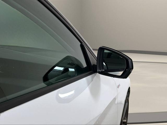 AUDI A1 SPB 30 TFSI Identity Black