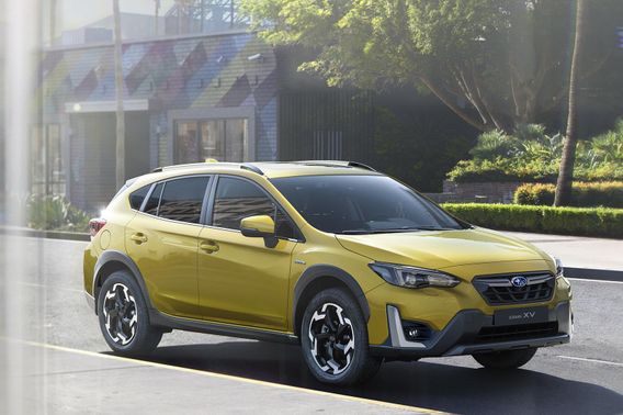 SUBARU XV 2.0i e-Boxer MHEV Lineartr. Premium
